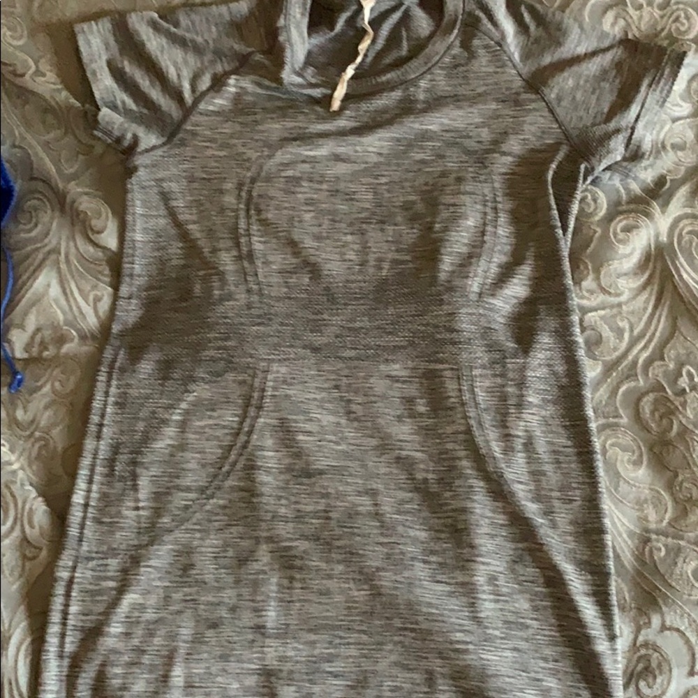 Lululemon swifty